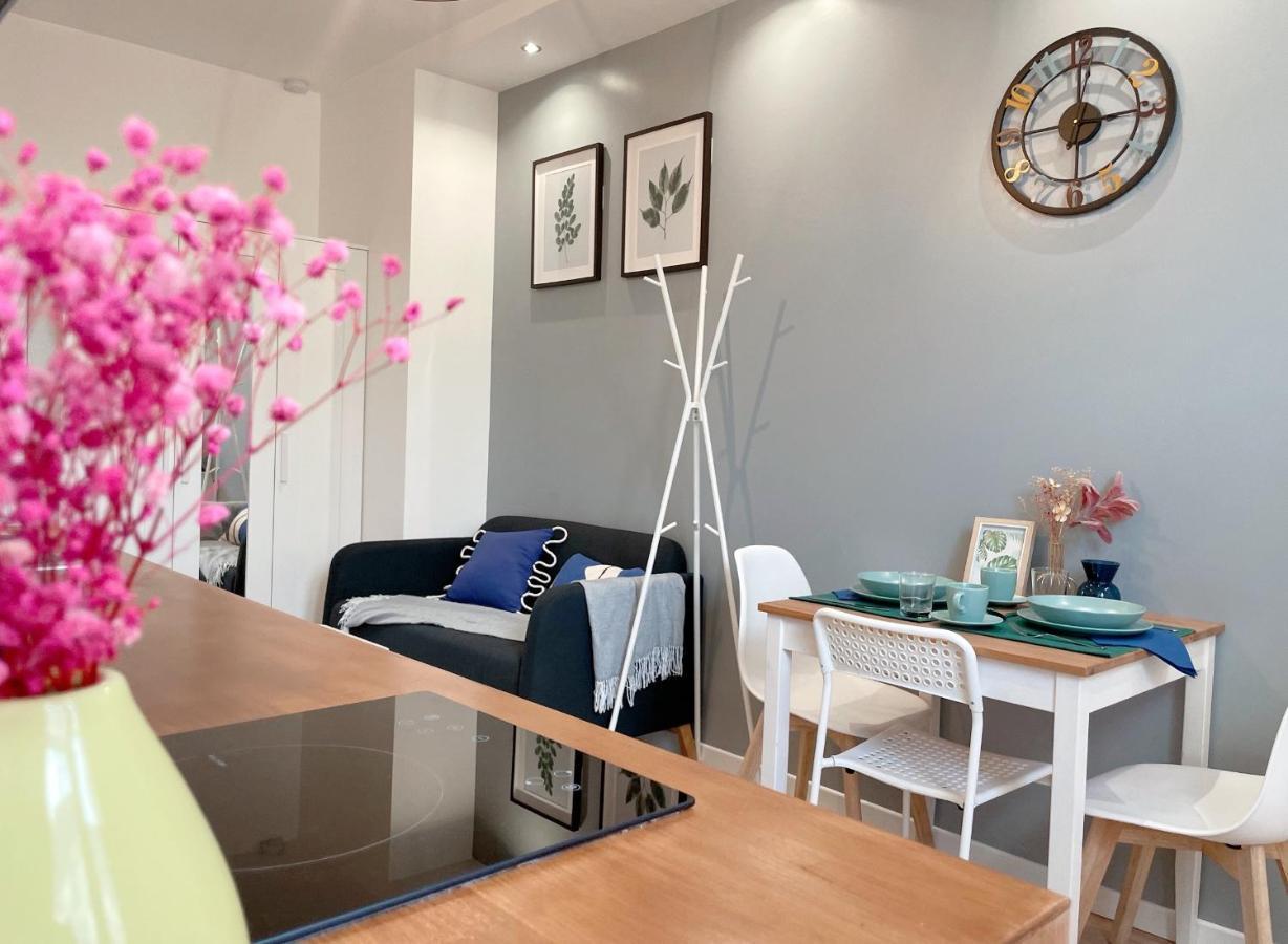 Le Nid Doux - Proche Paris & Metro Apartment Villejuif Exterior photo